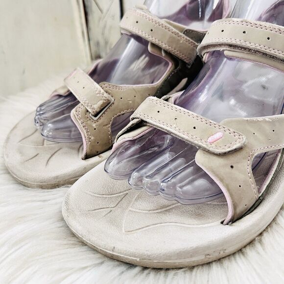 Columbia Gray & Pink Sun Track Sandals Tech Lite Strappy Outdoors Comfort Size 6 - Picture 2 of 8